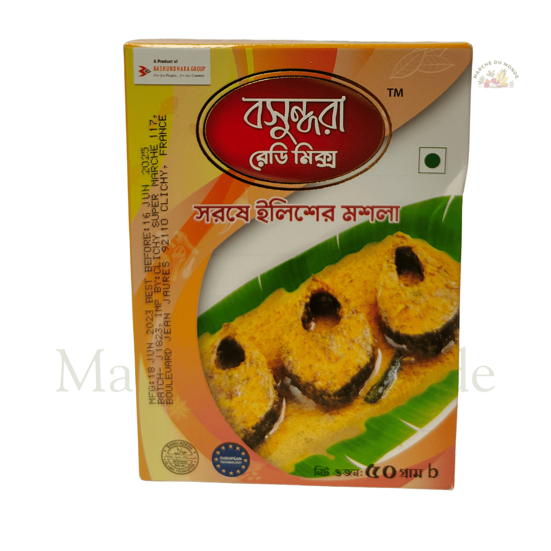 Paquet de Sorse Ilish Masala 50g avec une assiette de poisson hilsa en sauce moutarde.